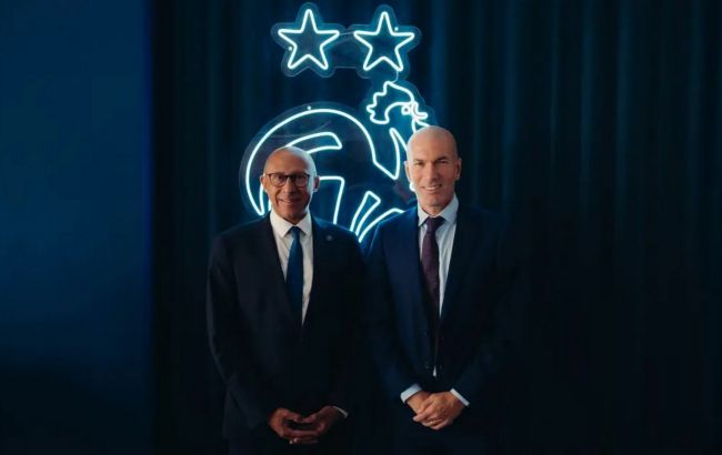 Велике повернення: Зідан офіційно замінив Дешама на чолі збірної Франції