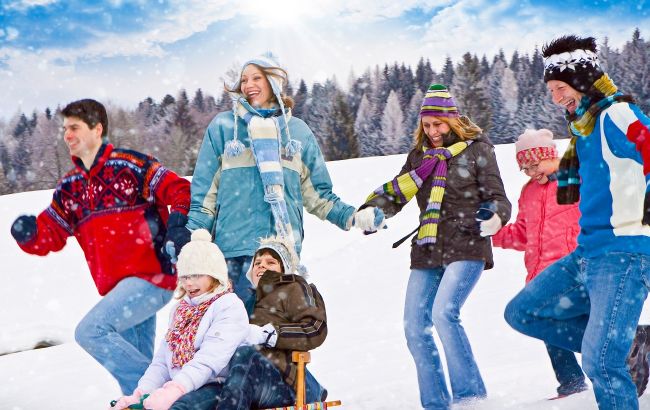 Як і куди організувати поїздку з дітьми в зимові свята, щоб сподобалося всім: поради експерта