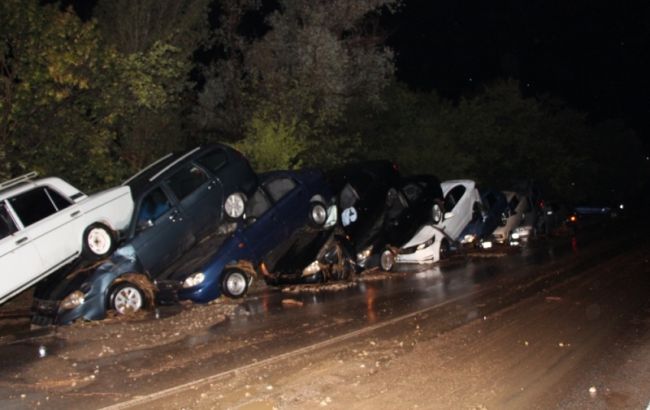 У Криму оголосили режим надзвичайної ситуації через паводки