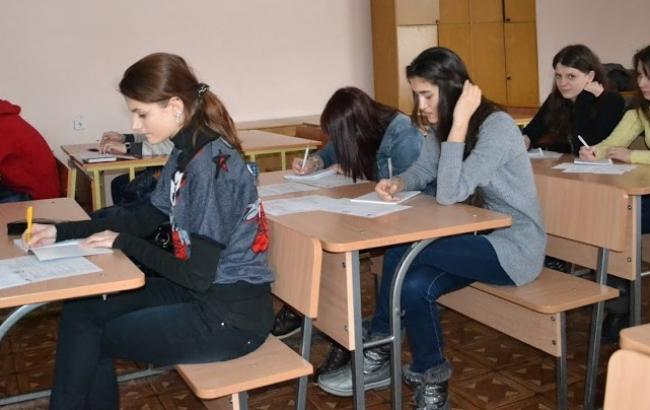 Для складання ЗНО з окупації приїдуть більше 800 випускників, - ДонОДА