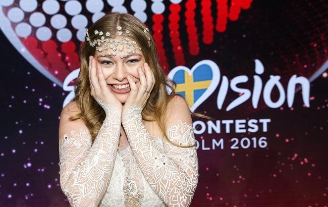 Евровидение 2016 (Австрия): выступление Zo&euml; с песней "Loin d'ici"