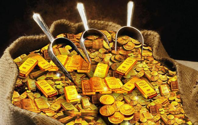 НБУ повысил курс золота до 311,6 тыс. гривен за 10 унций