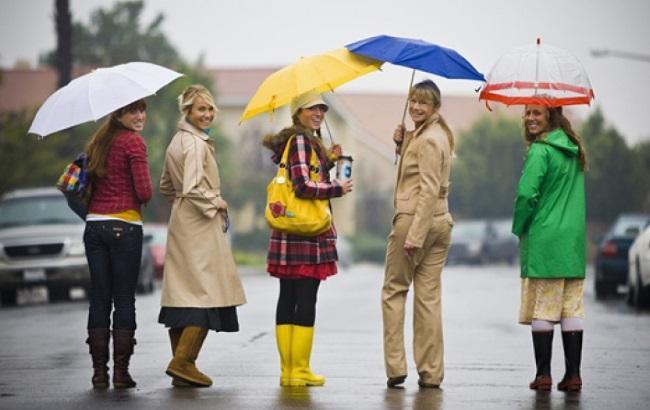 Не забудьте на Спас взяти парасольки від сонця і дощів: синоптики уточнили прогноз на неділю