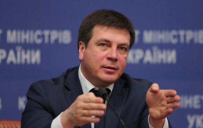 Кабмін рекомендує Раді схвалити законопроекти про держслужбу та ринок газу