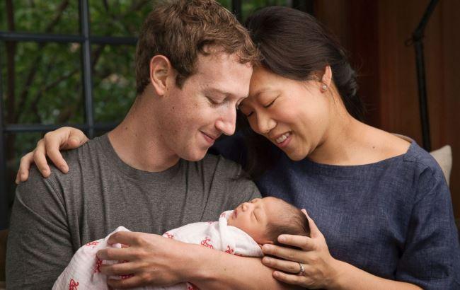 Маленька Цукерберг: засновник Facebook зворушив соцмережі фото з донькою